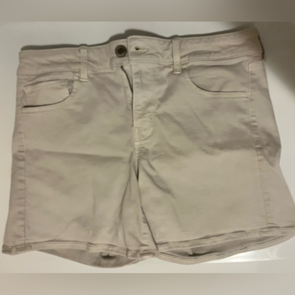 AMERICAN EAGLE khaki high waisted shorts - Picture 1 of 2